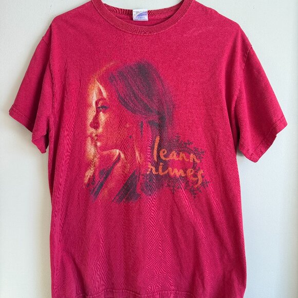 Other - Vintage Leann Rimes Shirt Red Size M